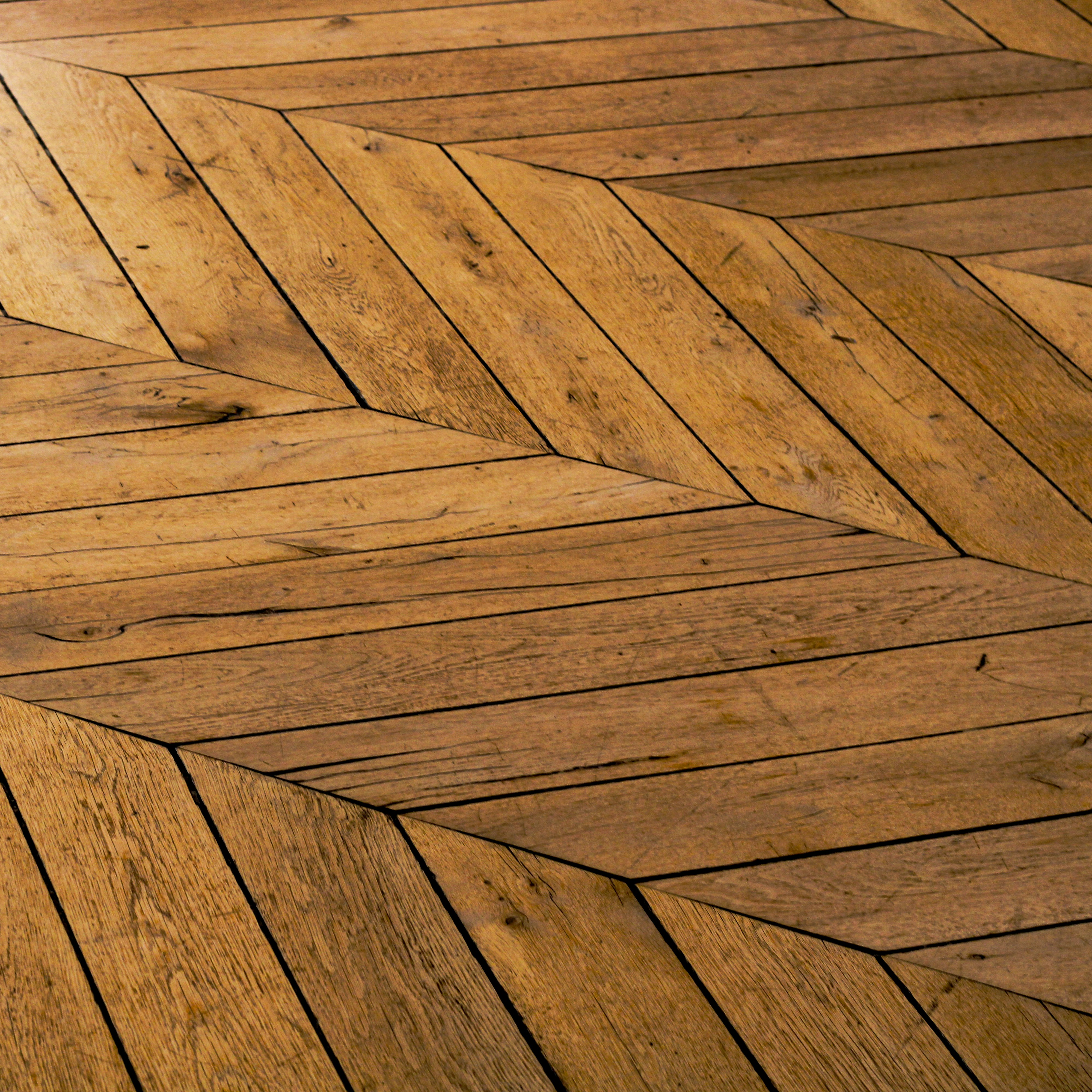 Parquet and flooring